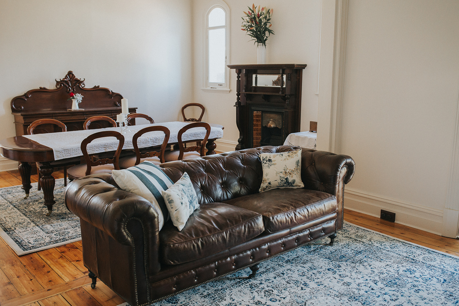 mickalathomas_photographer1 (1).jpg